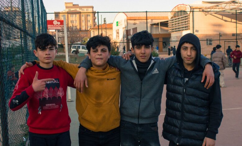 الشباب اللاجئون السوريون في تركيا قلقون بشأن مستقبل ما بعد الزلازل |  زلزال تركيا وسوريا