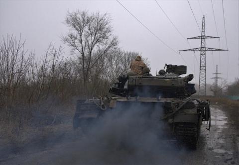 أوكرانيا تقول إن معركة باخموت تسقط أفضل الوحدات الروسية
