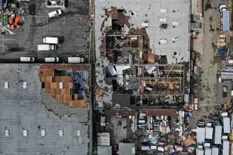 الطبيب الشرعي: 7 قتلى في إعصار ضرب جنوب الولايات المتحدة