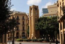 الحكومة اللبنانية تلغي قرارها بتأجيل المدخرات في وضح النهار