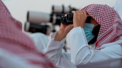 السعودية تطالب برؤية هلال رمضان يوم الثلاثاء