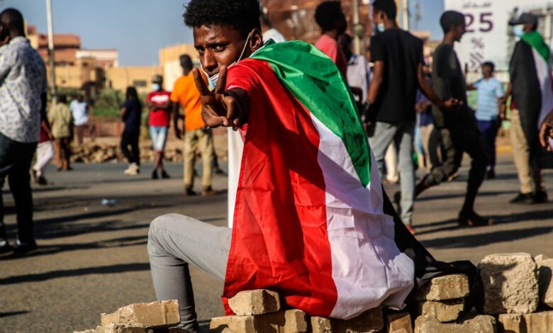 بينما تتنافس القوى المتنافسة في السودان على السلطة ، من يدفع الثمن؟  |  الاحتجاجات