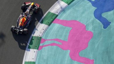 يقود Verstappen فريق Red Bull One-Two في أول تجربة سعودية