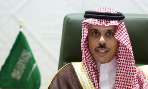 وزير الخارجية السعودي يتلقى مكالمات هاتفية من نظرائه الفلسطينيين والباكستانيين