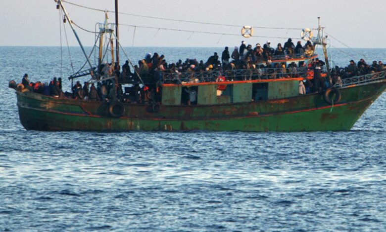 ما لا يقل عن 20 في عداد المفقودين بعد غرق قارب قبالة تونس |  أخبار
