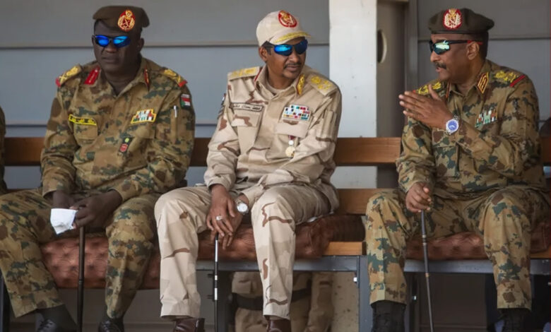 ساعات عصيبة وترقب واسع في السودان.. هل تتجه الأوضاع للانفجار بين الجيش والدعم السريع؟