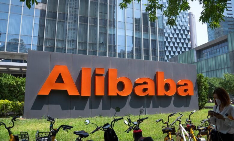 بينما تكشف Alibaba النقاب عن منافس ChatGPT ، تضع الصين قواعد جديدة للذكاء الاصطناعي