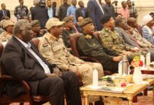 الجزيرة نت تكشف الأسباب.. لماذا لم توقع الأطراف السودانية على الاتفاق السياسي؟