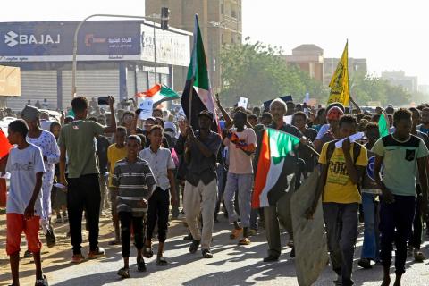 الولايات المتحدة تشدد على ضرورة نقل السلطة في السودان إلى المدنيين