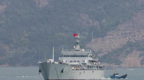 سفينة حربية صينية تبدأ تدريبات بالذخيرة الحية بالقرب من تايوان
