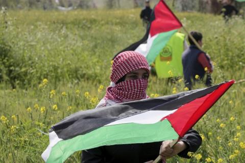 تحتجز إسرائيل أكثر من 1000 فلسطيني بدون تهمة ، معظمهم منذ عام 2003