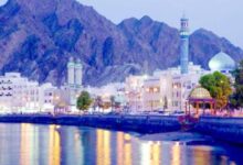 ستاندرد آند بورز تراجع نظرة عمان إلى `` إيجابية ''