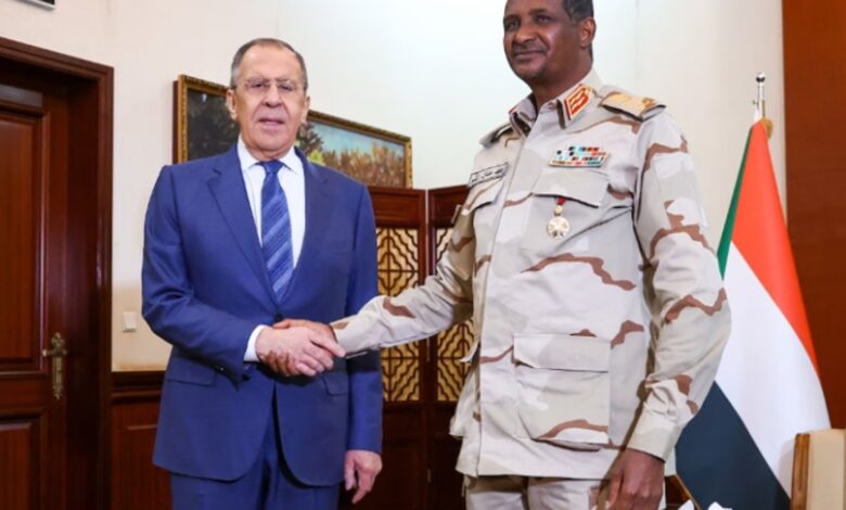 خبير أمني: محاولة الانقلاب في السودان تحمل بصمات روسيا