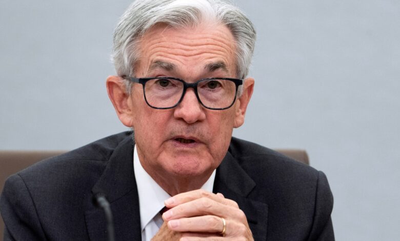 يقول رئيس بنك الاحتياطي الفيدرالي الأمريكي إنه من غير الواضح ما إذا كانت أسعار الفائدة بحاجة إلى المزيد من الارتفاع