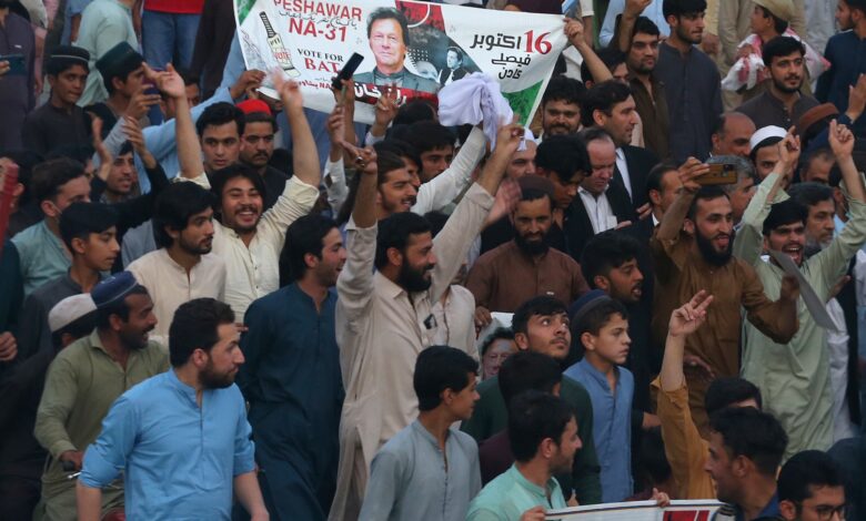 تدهور الاقتصاد الباكستاني يتلقى ضربة جديدة من الاحتجاجات