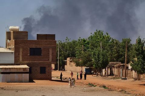 وزير الخارجية السعودي والأمين العام لجامعة الدول العربية يبحثان جهود خفض التصعيد في السودان