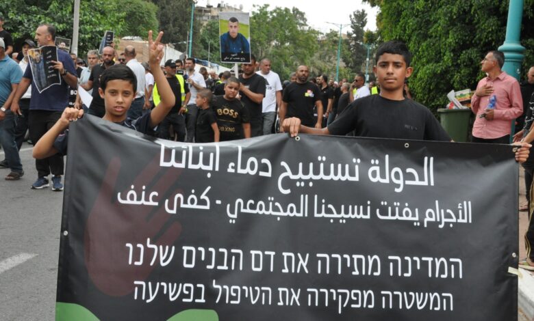 لماذا يريد نتنياهو إقحام "الشاباك" في مكافحة جرائم القتل بالداخل الفلسطيني؟