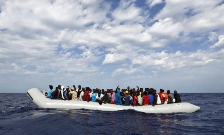 لوموند: اللامبالاة تجاه المهاجرين في الأبيض المتوسط علامة على انهيار الإنسانية