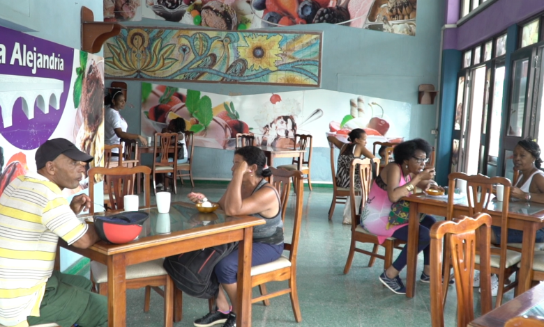 مع عودة القطاع الخاص في كوبا إلى الوراء ، تزداد الخيارات وعدم المساواة