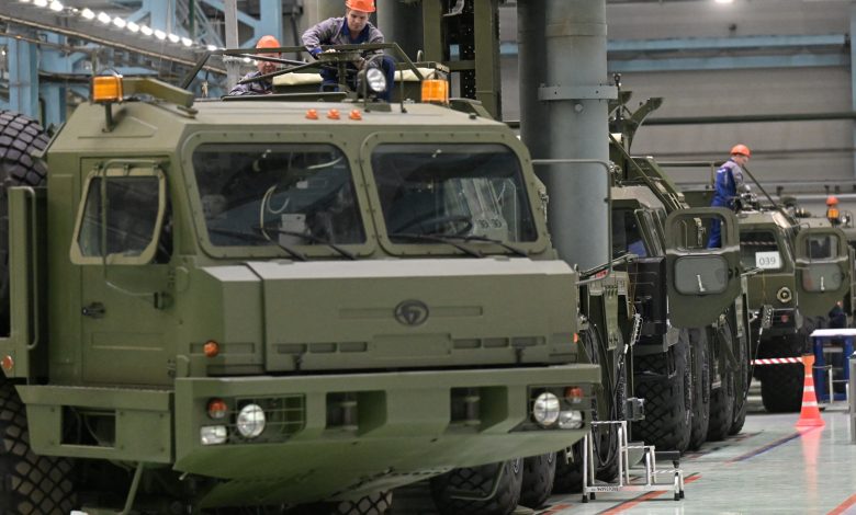 هل تجارة الأسلحة الروسية في خطر بسبب حرب أوكرانيا؟