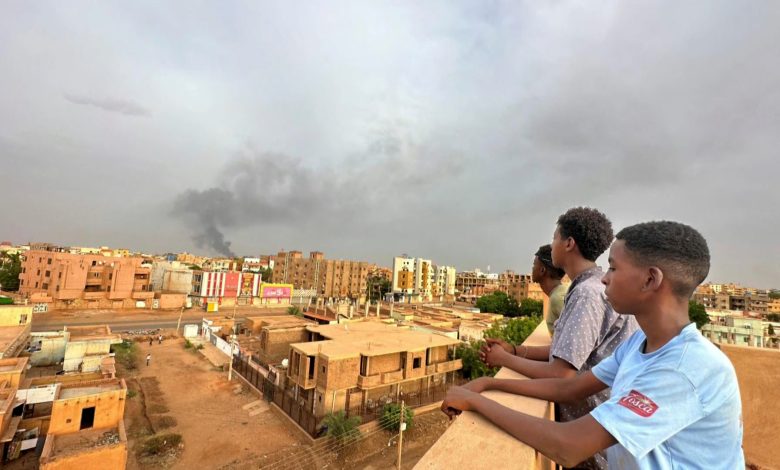 مبادرة الحكومة السودانية لحل الأزمة.. لماذا الآن وما فرص النجاح؟