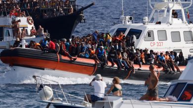 هل تدير أوروبا ظهرها للمهاجرين؟.. منع وصول 18 ألفا منهم إلى لامبيدوزا