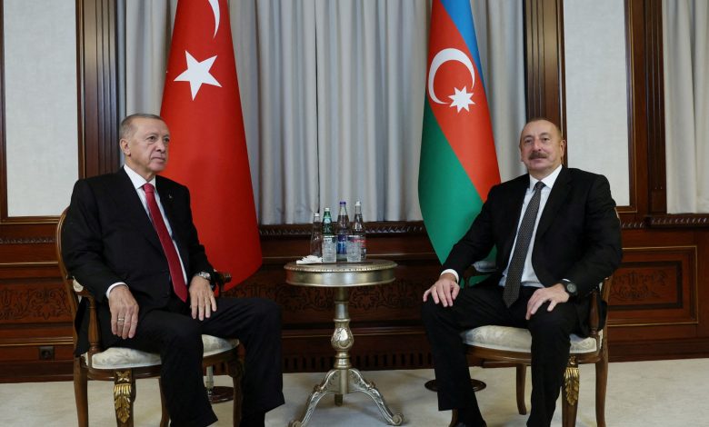 لماذا رفضت أذربيجان المشاركة في لقاء غرناطة؟