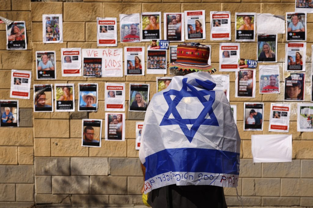 الحرب الإعلامية الاسرائيلية