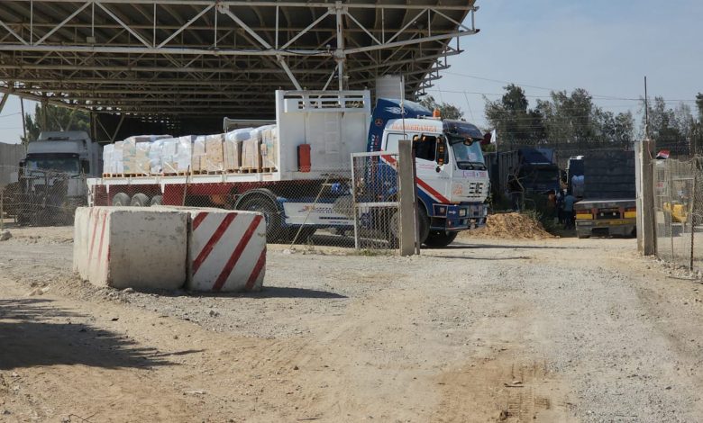 الهدنة.. ترقب بغزة لوصول وقود ومعدات طبية عبر معبر رفح وآمال ببقائه مفتوحا