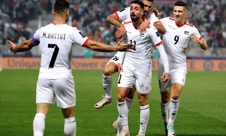 شاهد.. فلسطين قاب قوسين من تأهل تاريخي لثمن نهائي كأس آسيا