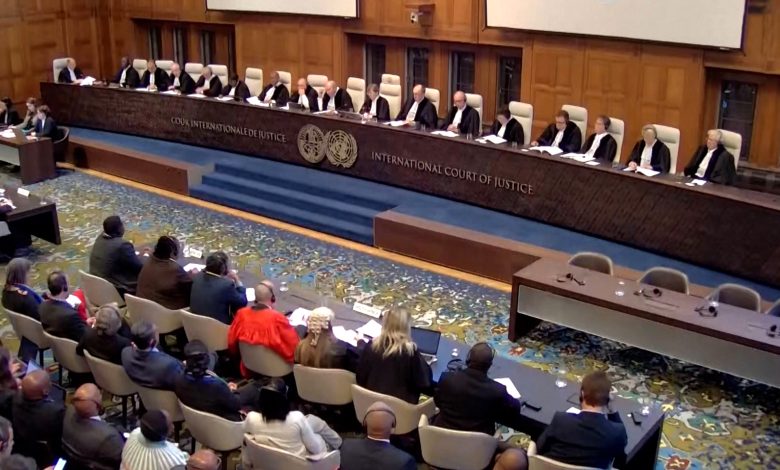 هآرتس: قرار محكمة العدل الدولية كارت أصفر بوجه إسرائيل