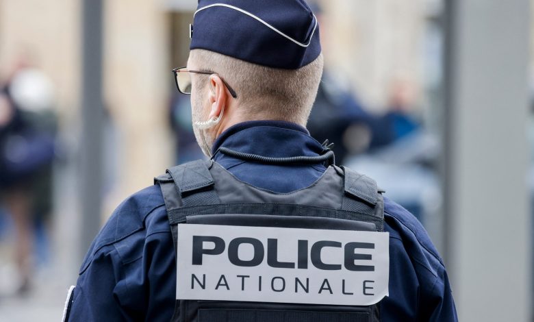 لوموند: رسائل لشرطة فرنسا على واتساب تكشف انتهاكات وتثير القلق