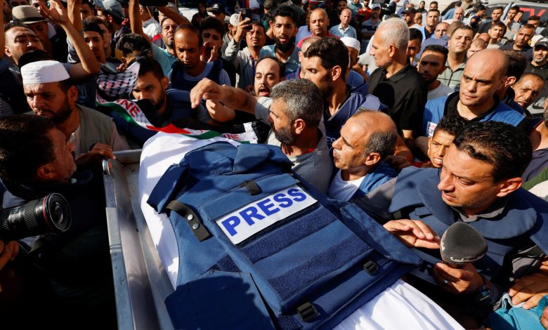قتل الصحفيين بغزة.. هكذا حقق ميديا بارت في الأمر