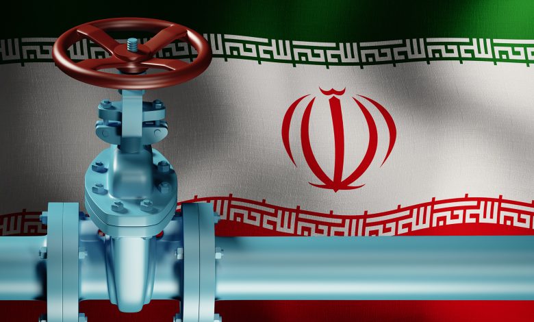 ما أثر مصادرة أميركا نفطا إيرانيا بقيمة 25 مليون دولار؟ مسؤولون وخبراء يجيبون