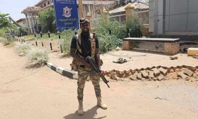 ما أهمية سيطرة الجيش السوداني على مقر الإذاعة والتلفزيون؟