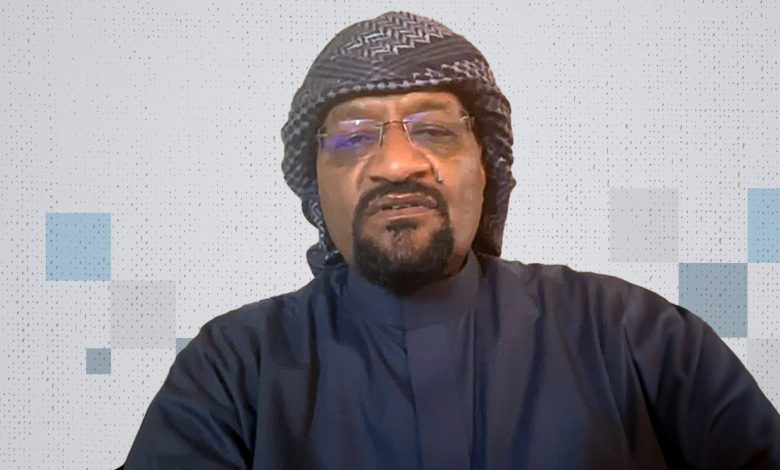شيخ الأمين السوداني.. زعيم صوفي أم عميل مخابرات؟