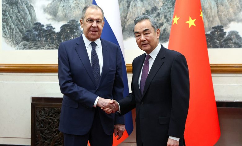 فزغلياد: روسيا والصين انتقلتا إلى "الخطة البديلة" ضد أميركا