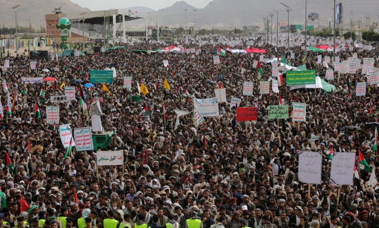 اليمنيون يبدعون في التعبير عن دعم غزة وسط تفاعل واسع