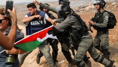 اليمين ومقص الرقيب.. هكذا تدهورت حرية الصحافة الإسرائيلية بعد حرب غزة
