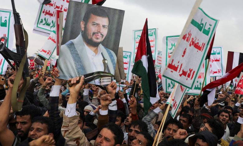 رايتس ووتش تتهم الحوثيين بإخفاء عشرات الموظفين الأمميين والجماعة ترد