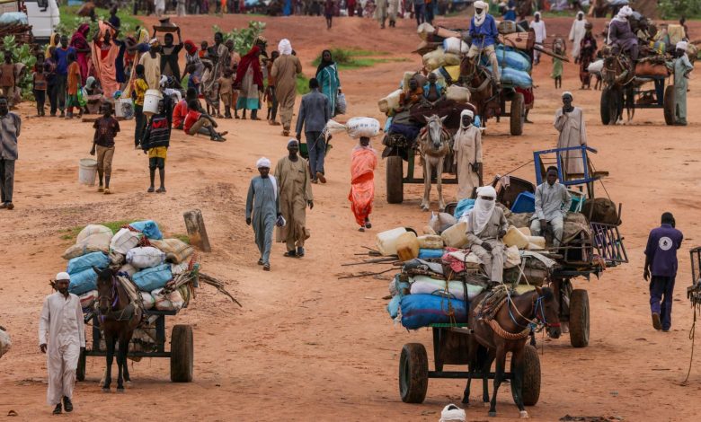 الفارون من الحرب بالسودان.. كالمستجير من الرمضاء بالنار