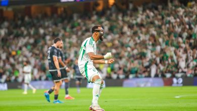 الأهلي ينتزع الفوز من ضمك بالدوري السعودي