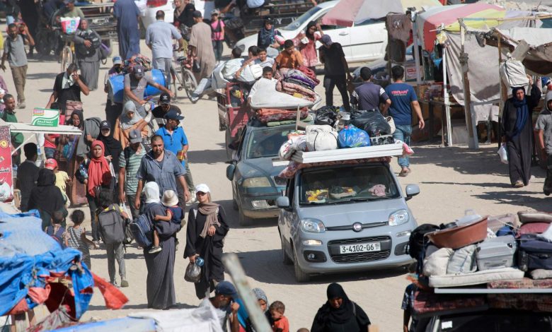 بالإبادة والترهيب.. الاحتلال يهجر مئات الفلسطينيين من شمال غزة