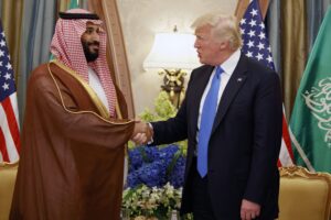 زيارة ترامب للسعودية بشرط شراء أسلحة بـ 100 مليار دولار