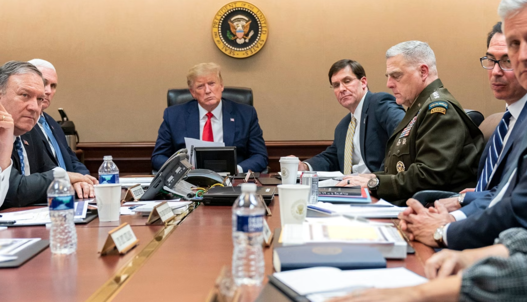 Trump Backs National Security Team Amid Scrutiny Over Group Chat Incident