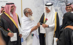 Saudi Arabia Welcomes First Group of Pakistani Pilgrims for Hajj 2024