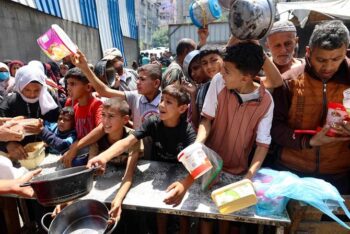 بريطانيين مؤيديين لإسرائيل: الحرب قد تقلل من السمنة في غزة !!