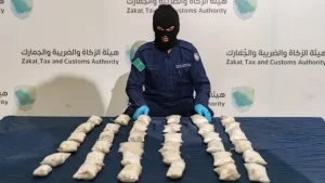 Zakat Tax and Customs Administration Thwarts Smuggling of 1.8 Million Amphetamine Pills at Al-Batha Border