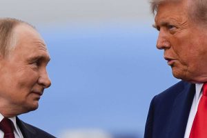 The Putin and Trump Meeting: Discussions on Ending the Ukraine War Without Zelensky